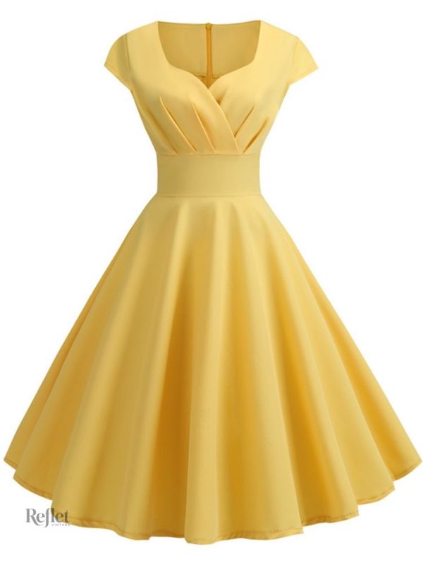 Robe femme années 60 à la coupe flatteuse