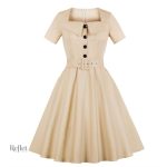 Robe années 70 avec bouton, style rétro et élégant