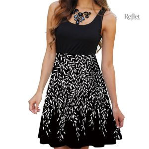Robe à fleurs des années 80 au design rétro