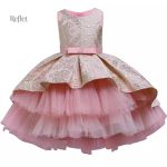 Robe confortable et chic, parfaite pour Baptême