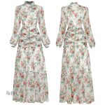 Robe blanche à la mode des années 40