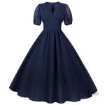 Robe d'inspiration années 50 en blanc pur