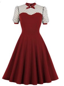 Robe vintage cérémonie avec design rétro