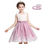 Robe fille avec jupe volumineuse
