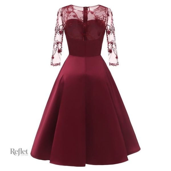 Robe féminine chic, look vintage