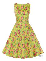 Robe rétro avec jupes évasées des années 50