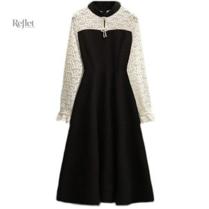 Robe de bal élégante années 40 avec jupe ample et motifs vintage