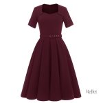 Robe rétro colorée pour une soirée inoubliable