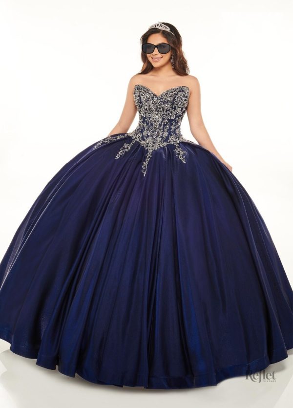 robe-de-bal-longue-princesse-pas-trop-cher-1 Robe de bal longue princesse à prix abordable