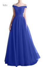 Robe de bal féminine et raffinée