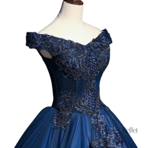 Robe de bal princesse pour un look féerique et économique
