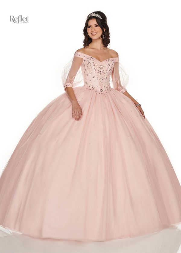 Robe de gala rose délicate, design princesse