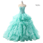 Robe de bal princesses, design léger et sobre