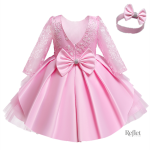 Robe cérémonielle pour baptême d'enfant