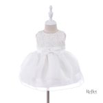 Robe pour baptême avec accessoires assortis