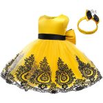 Robe bébé avec accents brillants pour briller