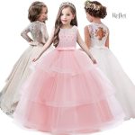 Robe chic pour célébration enfantine