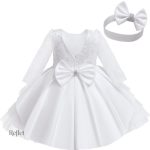 Tenue festive pour bébé en robe princesse