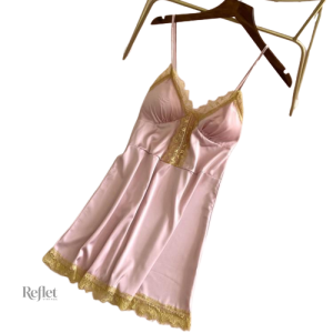 Robe rétro des années 20, parfaite pour un charme intemporel
