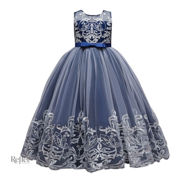 Robe de communion avec volants délicats
