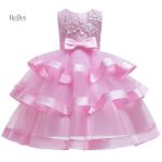 Robe décorative pour occasions festives enfantines