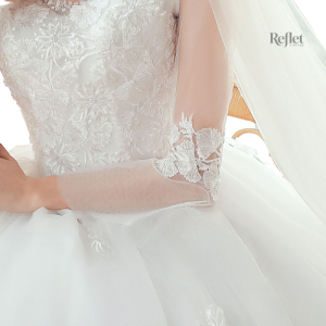 Robe de mariée au style princesse avec jupe ample