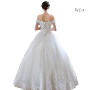 Robe de mariage, silhouette bustier et jupe ample