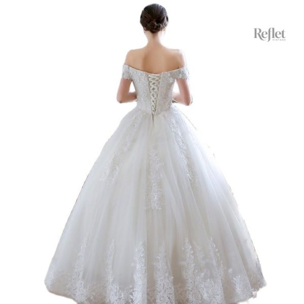 Robe de mariage, silhouette bustier et jupe ample