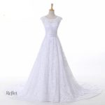 Robe de mariée bustier en dentelle princesse