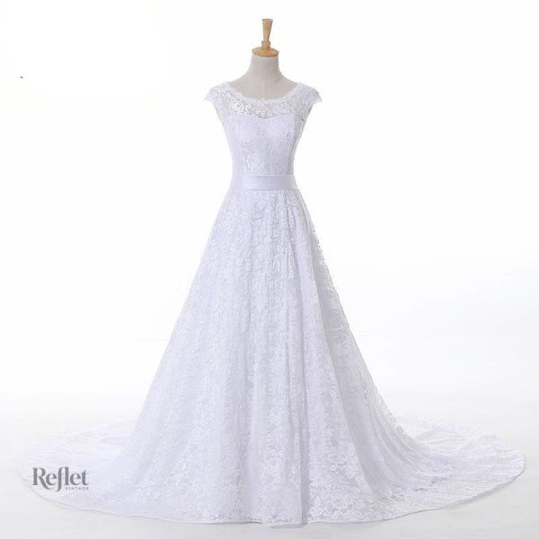 robe-de-mariee-bustier-dentelle-princesse-1 Robe de mariée bustier en dentelle princesse