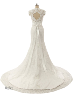 Robe nuptiale princesse avec jupe volumineuse et bustier sophistiqué