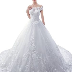 Robe de mariée princesse épaule