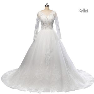 Robe de mariée princess cut élégante et sophistiquée