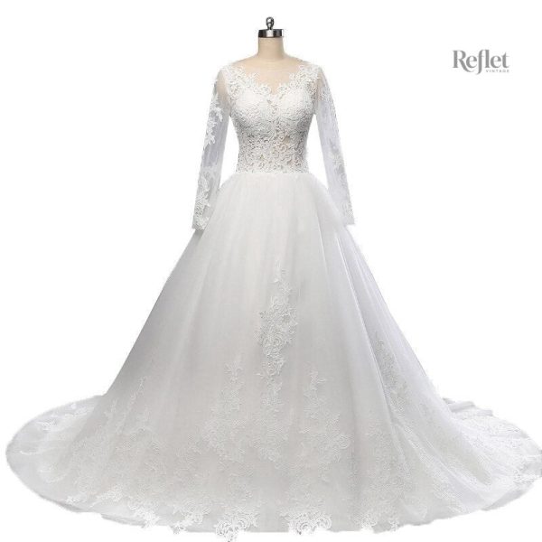 robe-de-mariee-decoupe-princesse-1 Robe de mariée princess cut élégante et sophistiquée