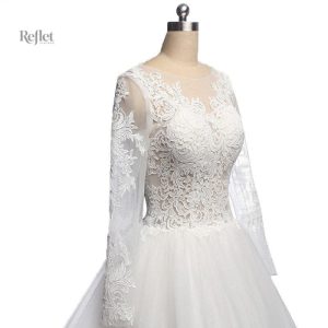 Robe de mariage en coupe princesse, parfaite pour un grand jour