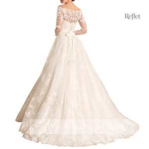 Robe de mariée avec détails en dentelle raffinée