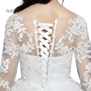 Robe de mariée pour un look royal et sophistiqué