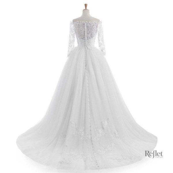Robe élégante effet princesse pour un mariage royal