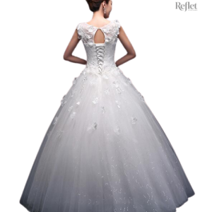 Robe de mariée évasée, design princesse intemporel pour le grand jour