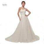 Robe de mariée longue avec traine romantique