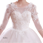 Robe de mariée luxe avec détails délicats et raffinés