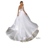Robe blanche princesse avec jupe ample pour la mariée magique