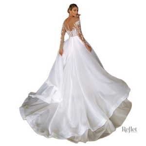 Robe blanche princesse avec jupe ample pour la mariée magique