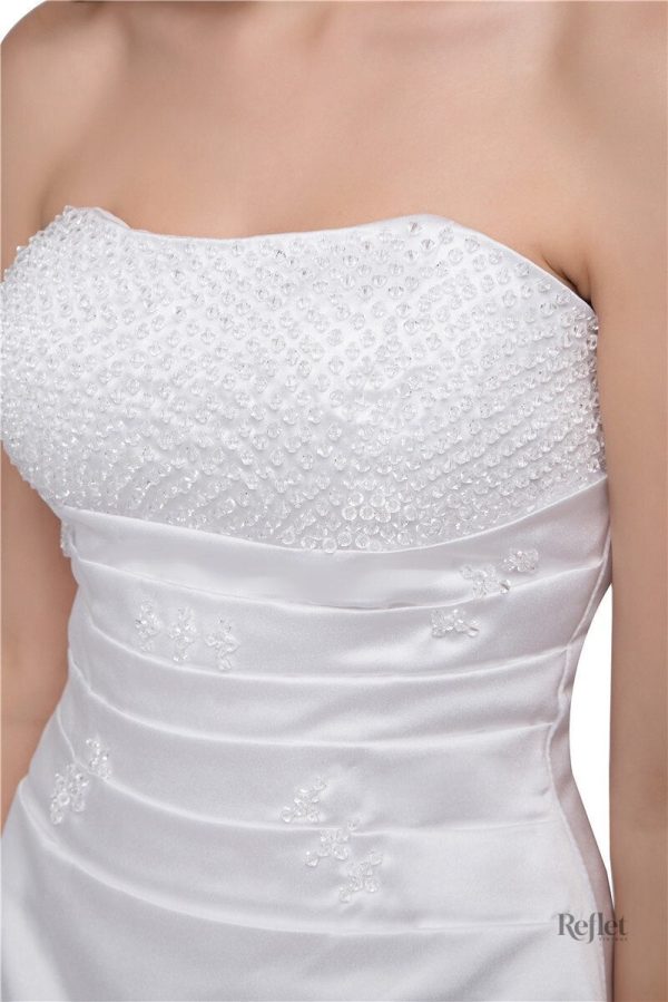 Robe de Mariée glamour, silhouette princesse, parfaite pour le grand jour
