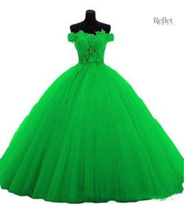 Robe de Mariée Colorée pour un Style Unique