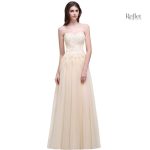 Robe de mariée princesse en dentelle beige