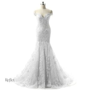 Robe de mariée avec volants et détails en dentelle