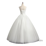 Robe princesse élégante avec jupe évasée