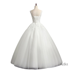 Robe princesse élégante avec jupe évasée
