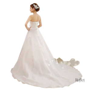 Robe de mariée style princesse avec jupe ample
